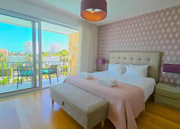 Villa Luxury & Private Heatable Pool In *