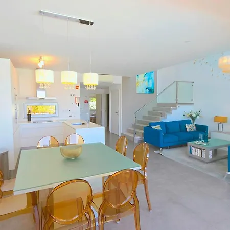 Luxury & Private Heatable Pool In Albufeira